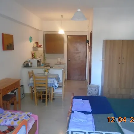 Apartament Chris & Irene Studio *