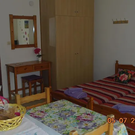 Apartament Chris & Irene Studio