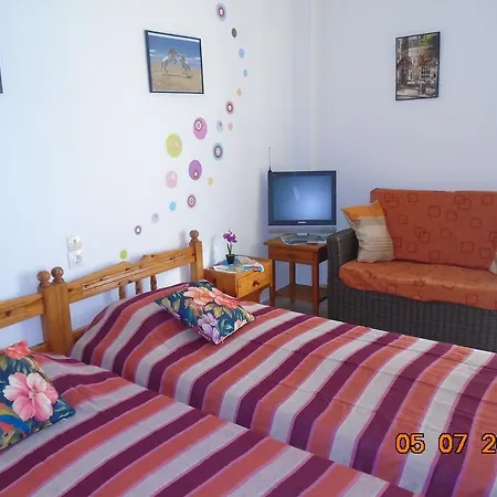 Apartament Chris & Irene Studio *